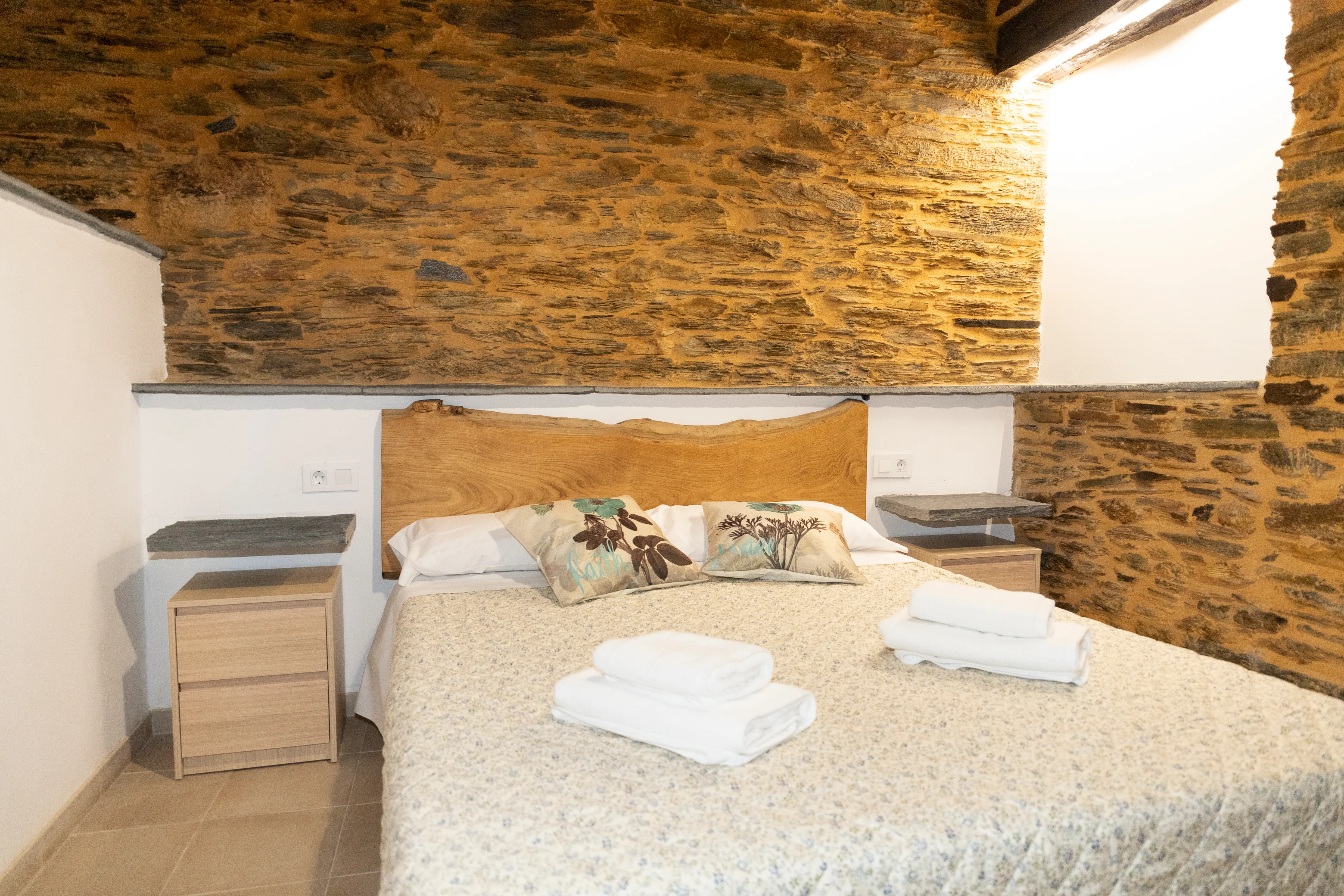 Apartamento 02 - 3